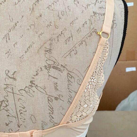 Lively Womens Bra Size 38DD Beige Toasted Almond Padded Wired Lace - Picture 8 of 15